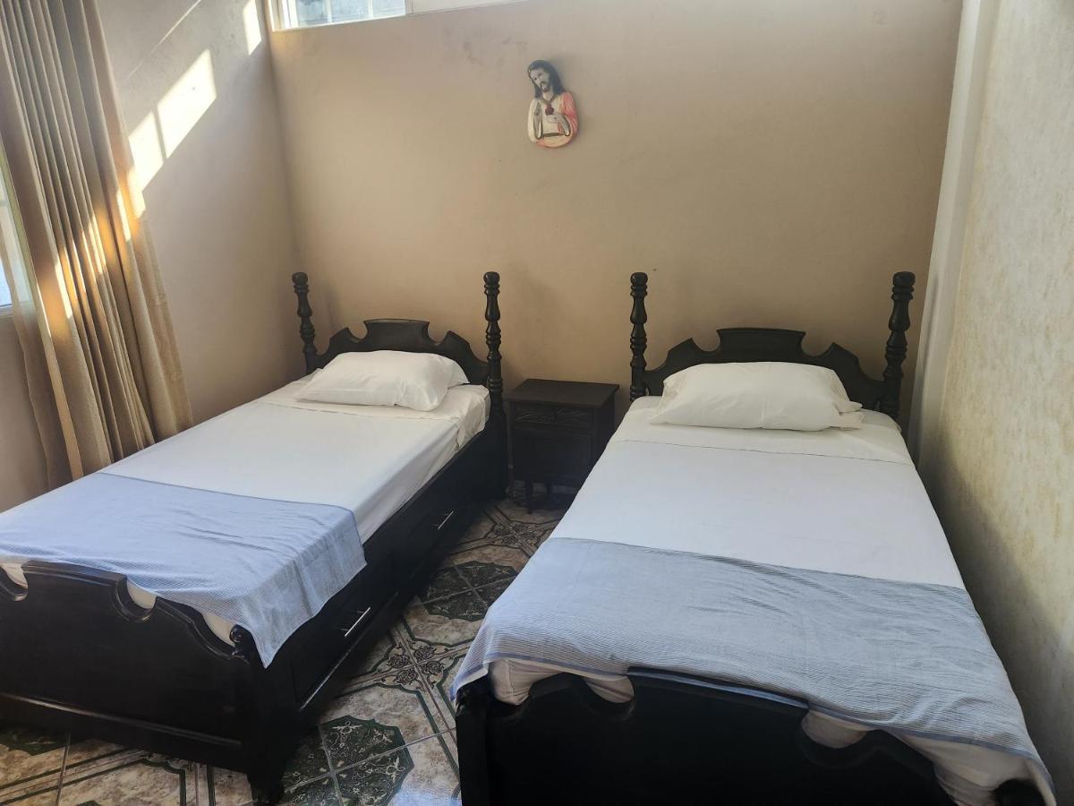 Hotel Casa De Don Francisco فلوريس المظهر الخارجي الصورة